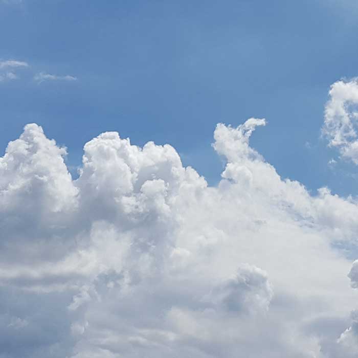 cloud2.jpg